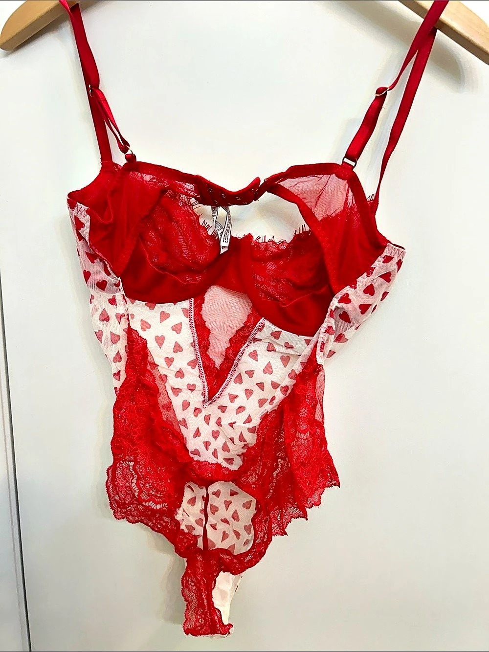 Victoria's Secret Tease Heart Mesh Teddy Red & Pink Size Large